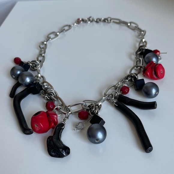 💕3/20$ NWOT Funky Unique Necklace - Picture 3 of 4